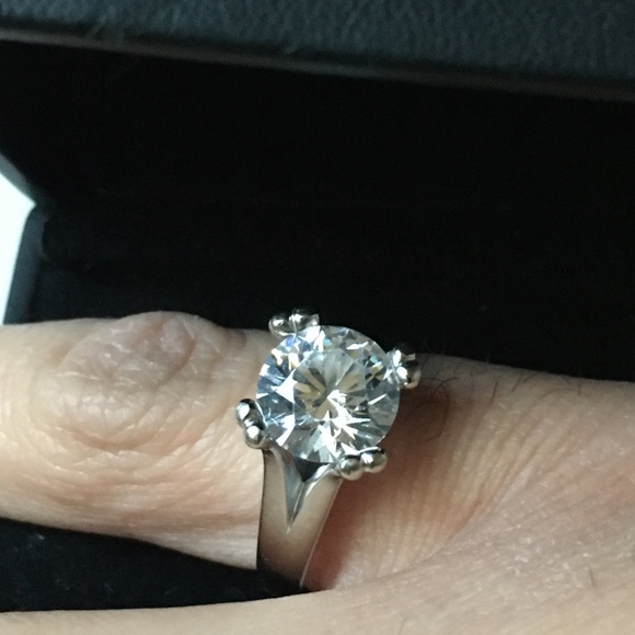 Savannah Round Cut Engagement Ring - Picture 6 of 6